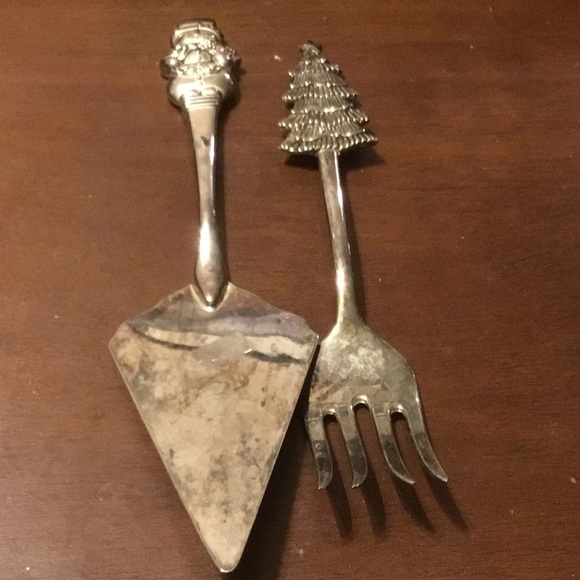 International silver Company Christmas pie server and fork- preloved - Picture 2 of 9